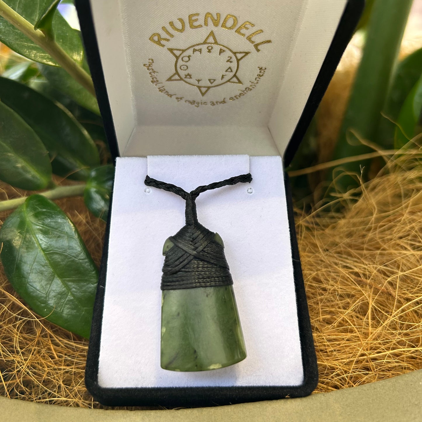 Greenstone Toki Pendant 20x30mm