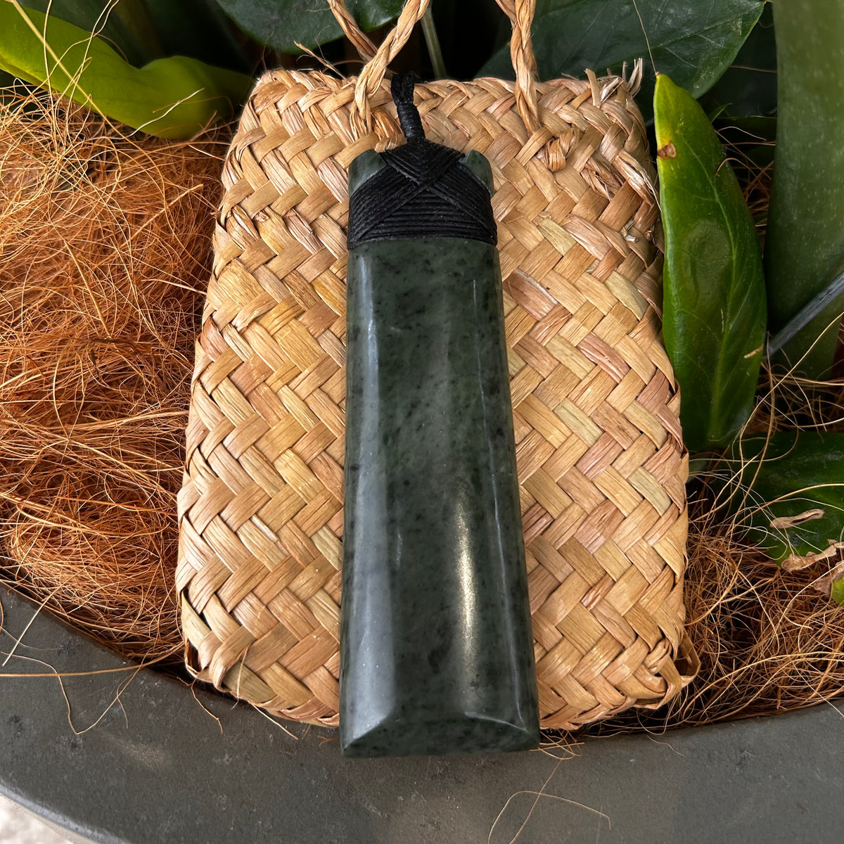 Large Greenstone Toki Pendant - Rivendell Shop