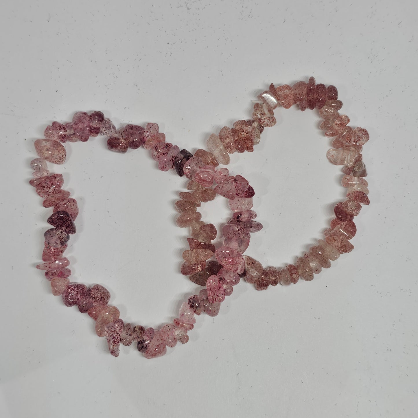 Strawberry Quartz Chip Bracelet - Rivendell Shop