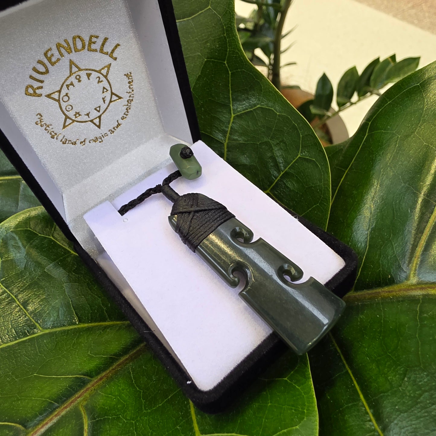 Greenstone Toki with Koru Indentation - Rivendell Shop
