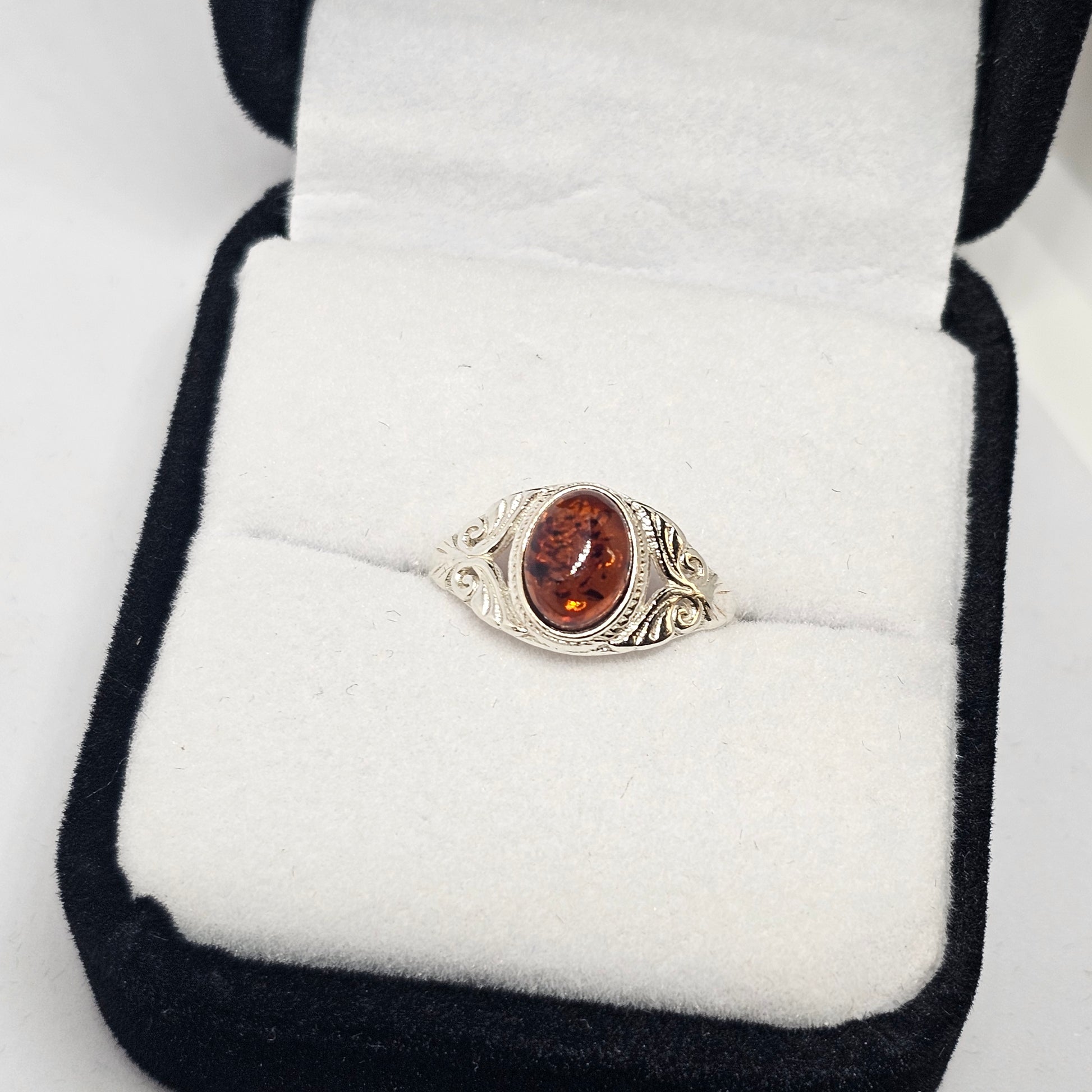 Amber Oval Ring - Rivendell Shop