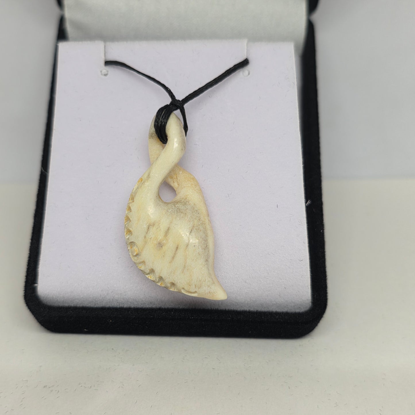 Whale bone - twist - Rivendell Shop