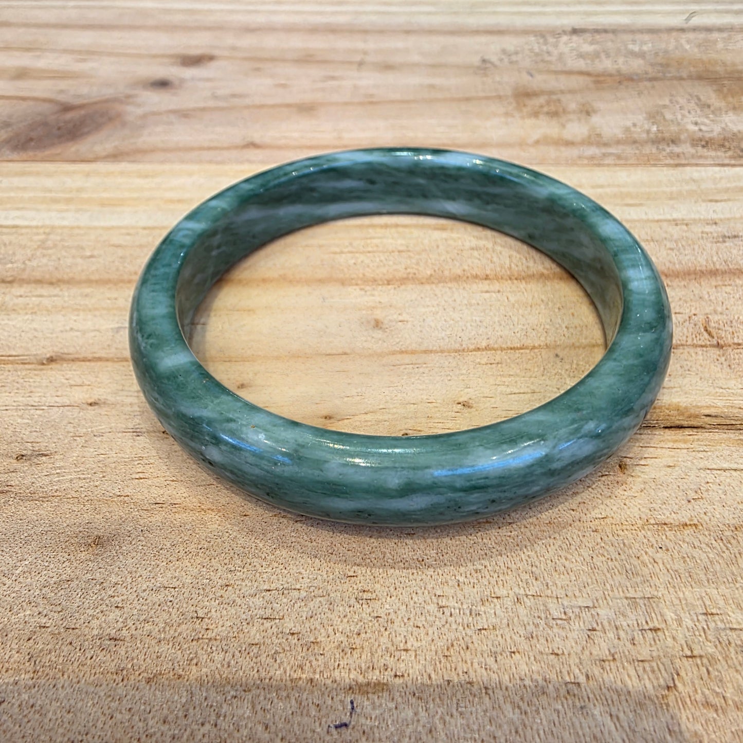 Green Jade Bangle - Rivendell Shop