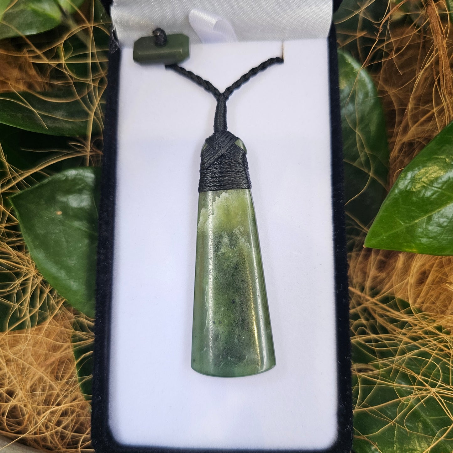Greenstone (Pounamu) Rounded Toki Pendant