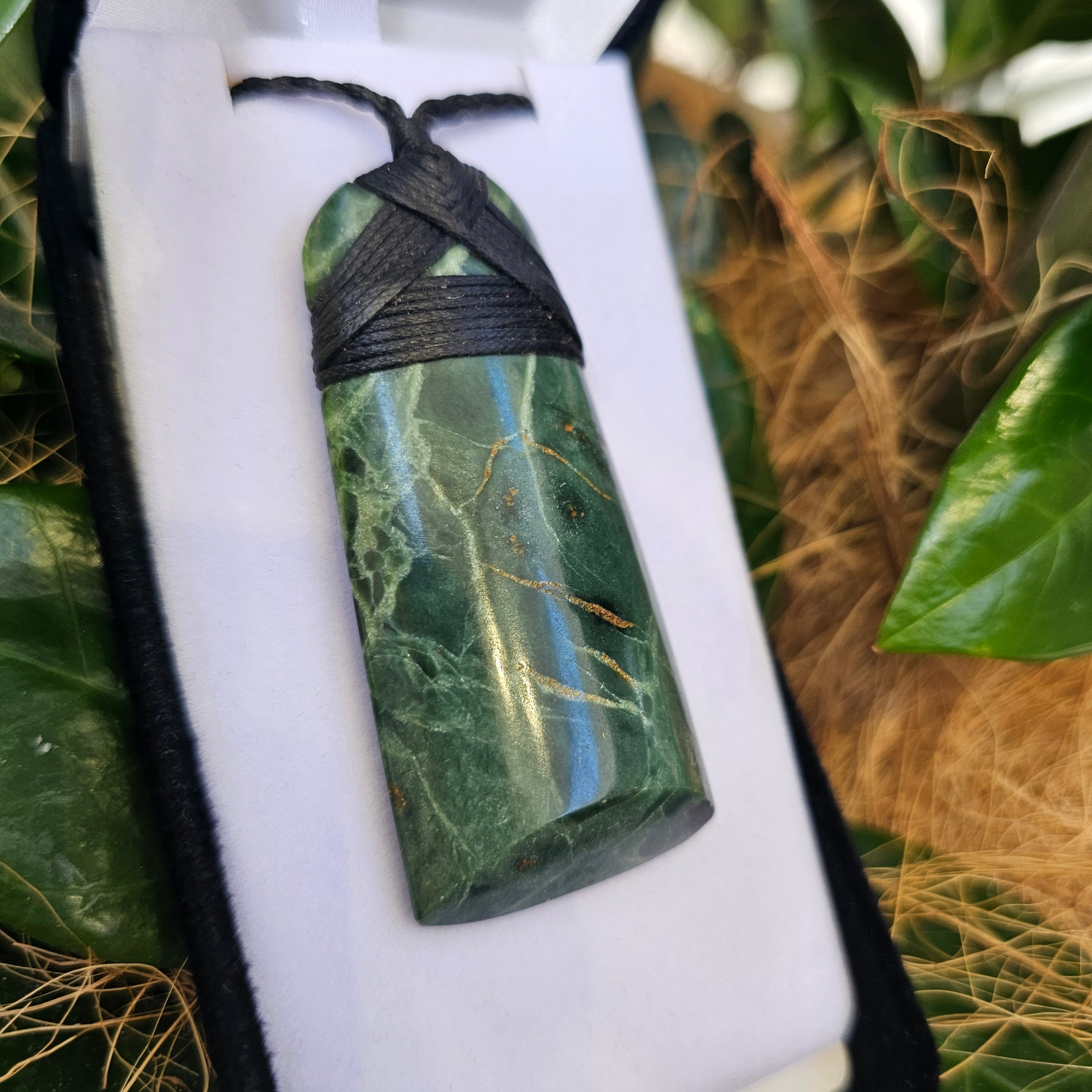 Greenstone (Pounamu) Toki Pendant