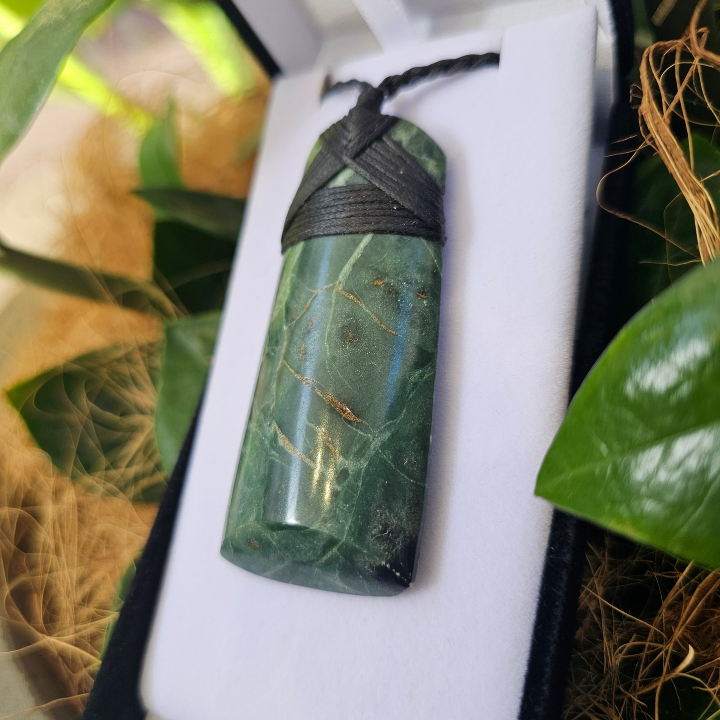 Greenstone (Pounamu) Toki Pendant