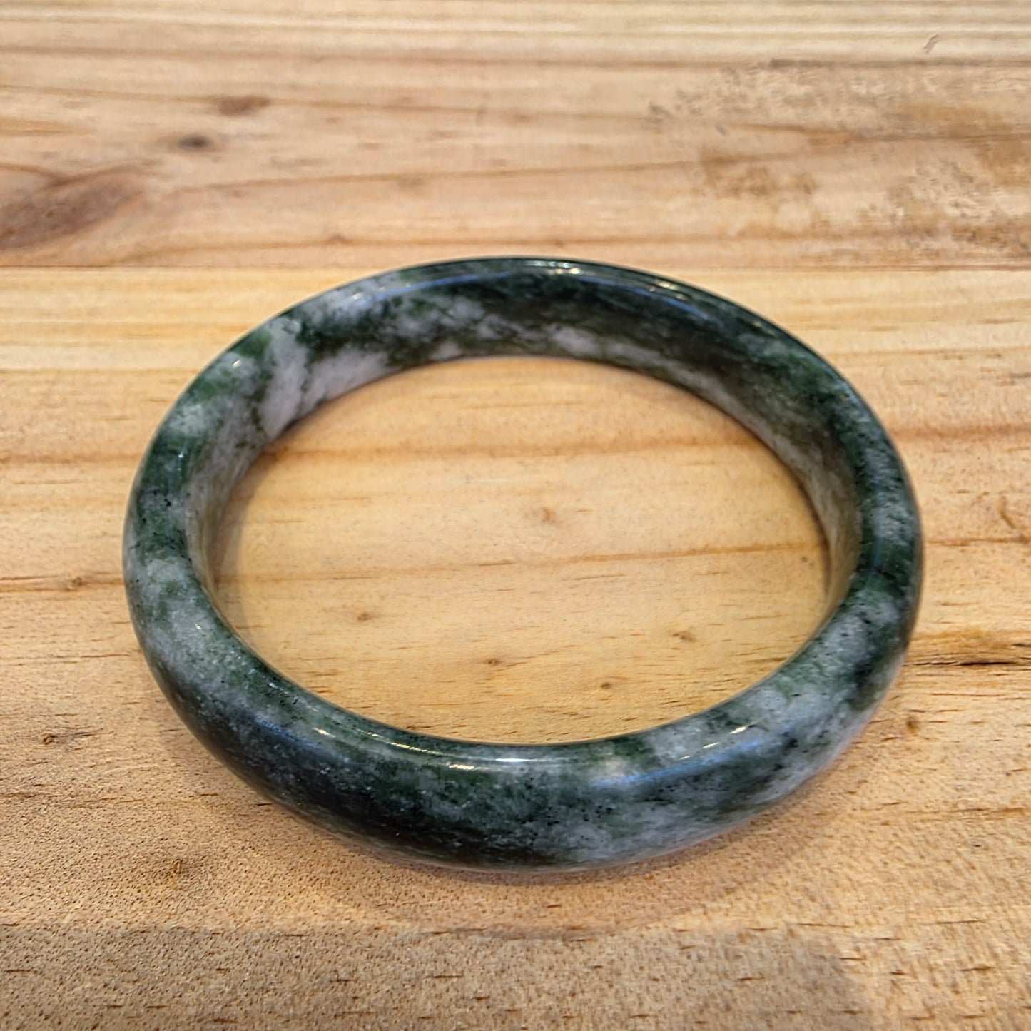 Green Jade Bangle - Rivendell Shop