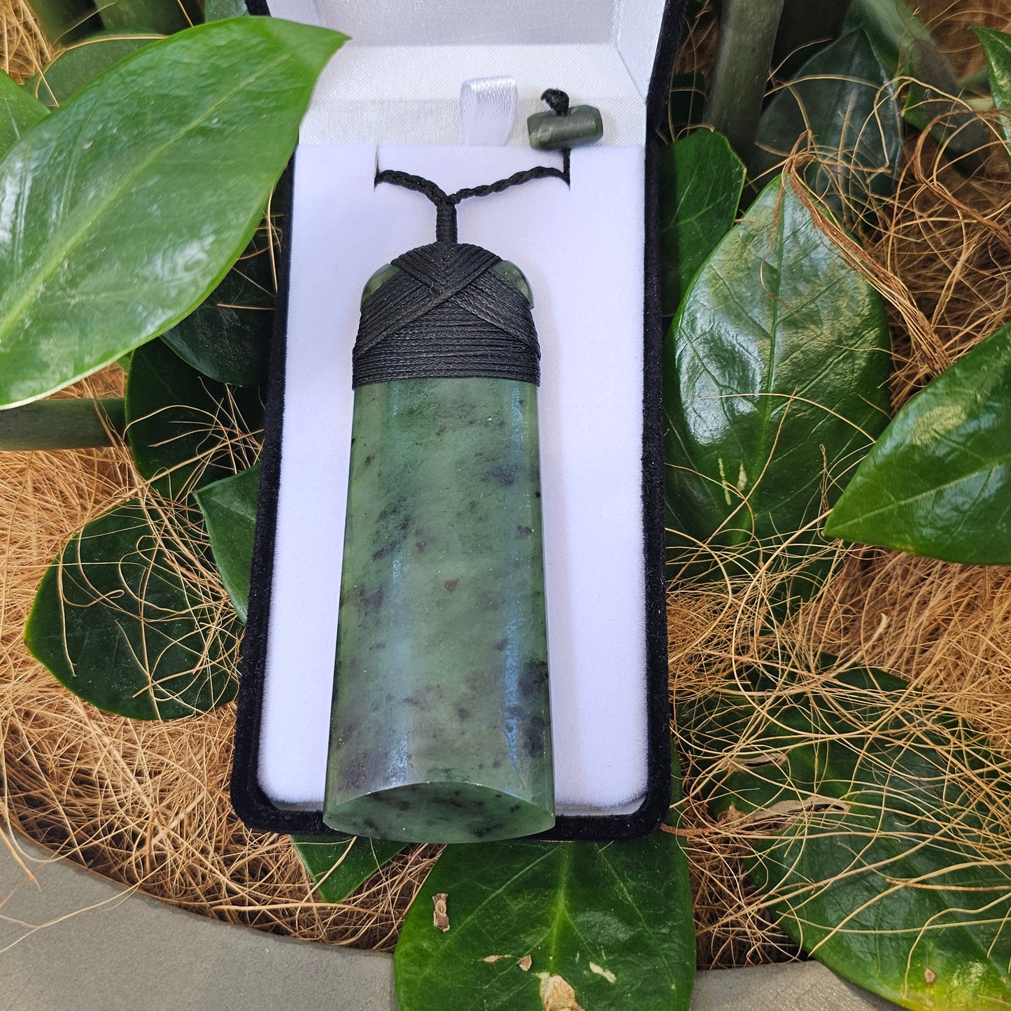 Greenstone (Pounamu) Large Toki Pendant