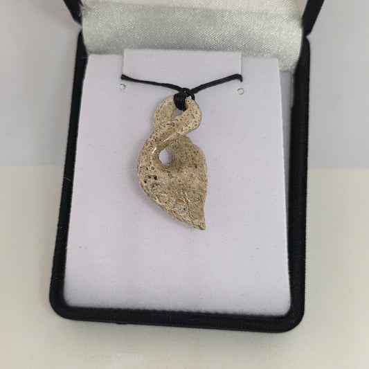 Whale bone - twist - Rivendell Shop