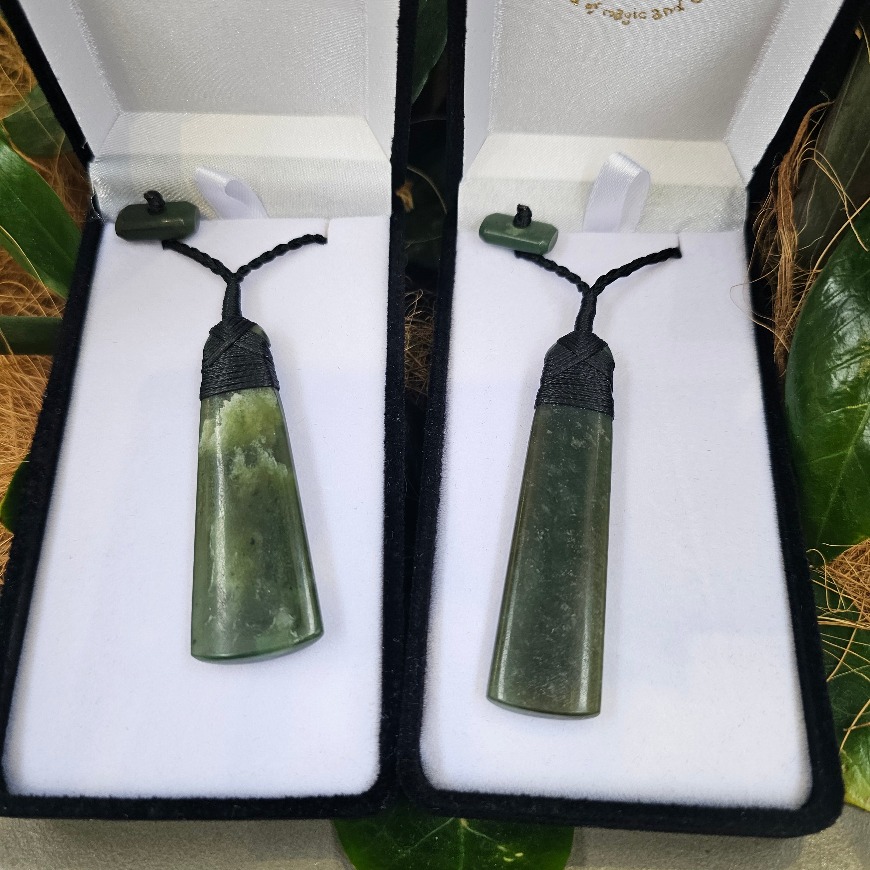 Greenstone (Pounamu) Rounded Toki Pendant