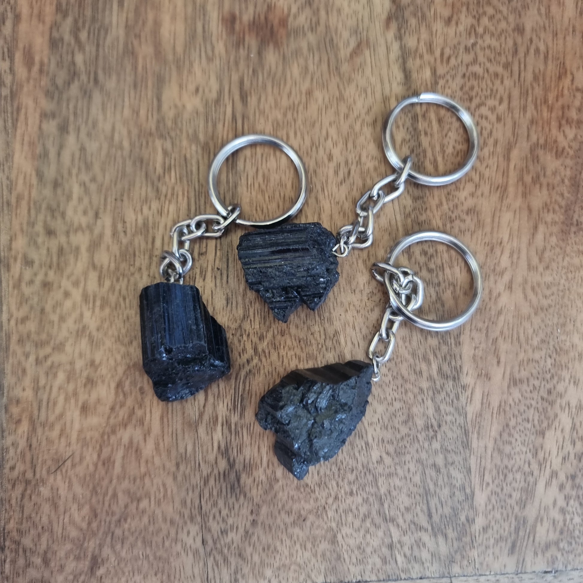 Black tourmaline (raw) keychain - ASSORTED - Rivendell Shop