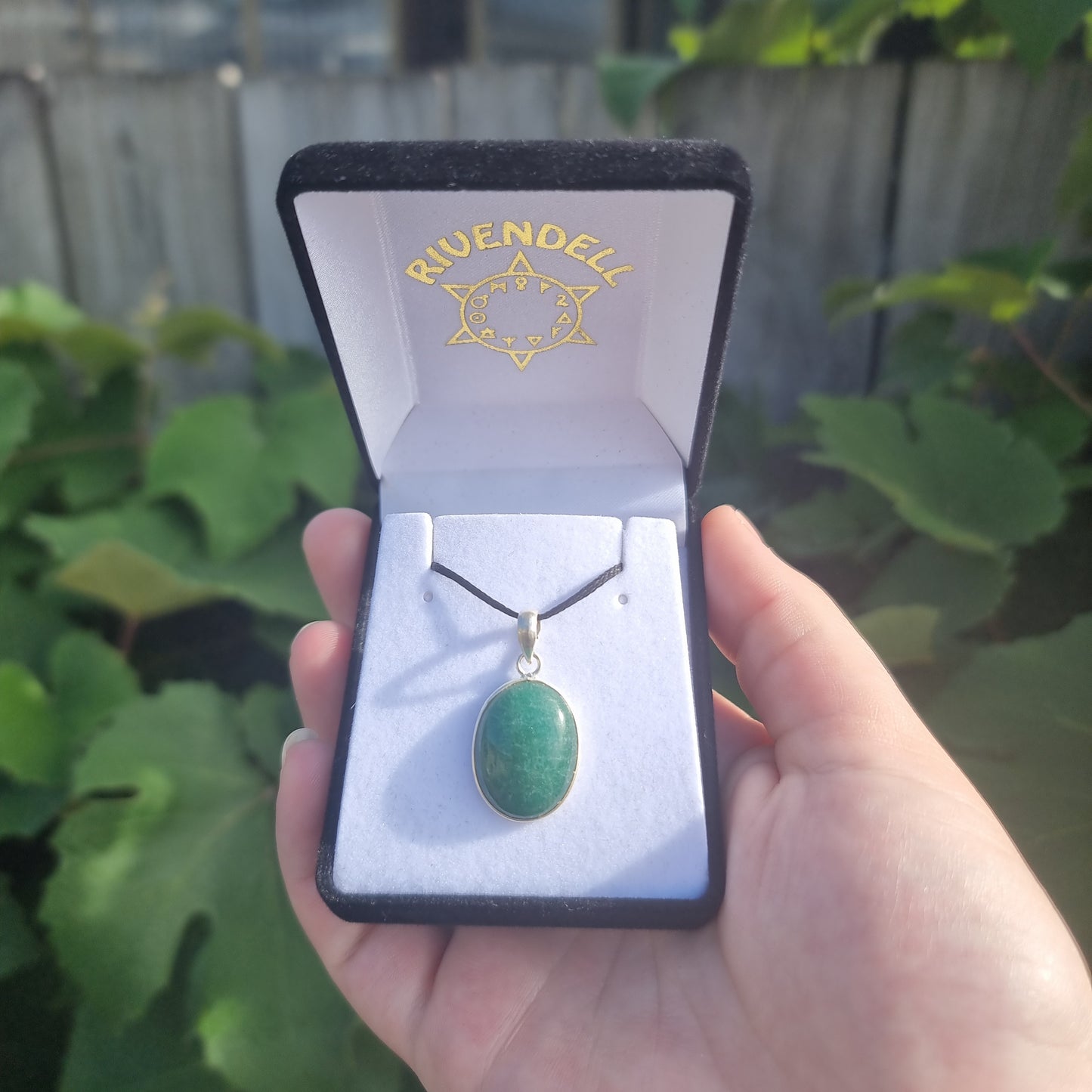 Emerald pendants - Rivendell Shop
