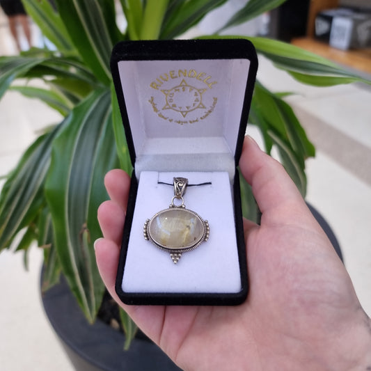Rutilated quartz pendant - Rivendell Shop