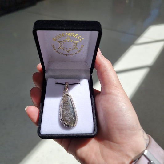 Tourmalated quartz pendant - Rivendell Shop