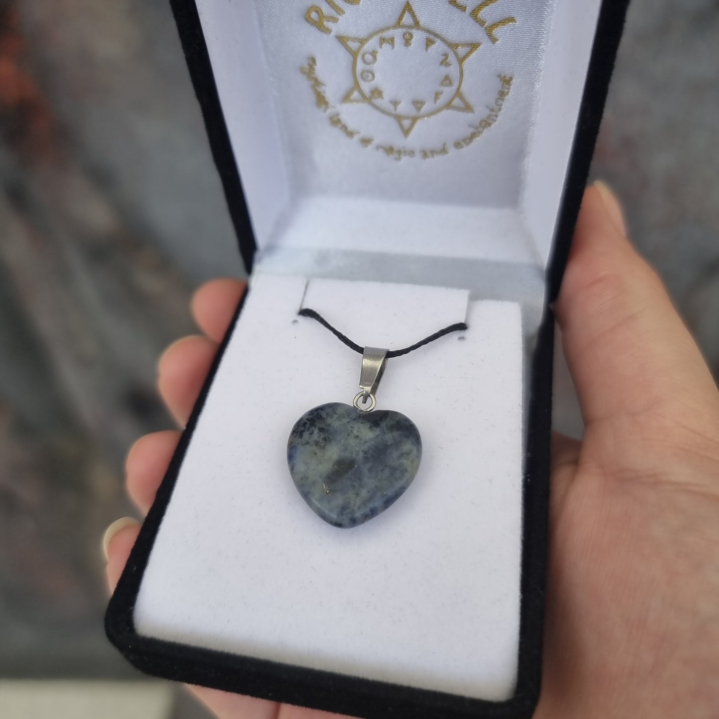 Sodalite heart pendant - Rivendell Shop