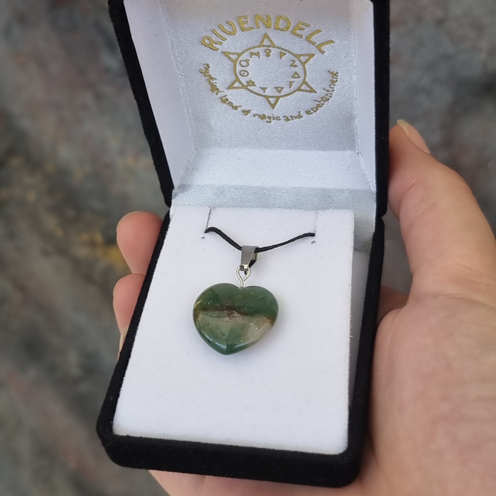 Indian Agate heart pendant - Rivendell Shop