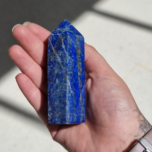 Lapis lazuli point - Rivendell Shop