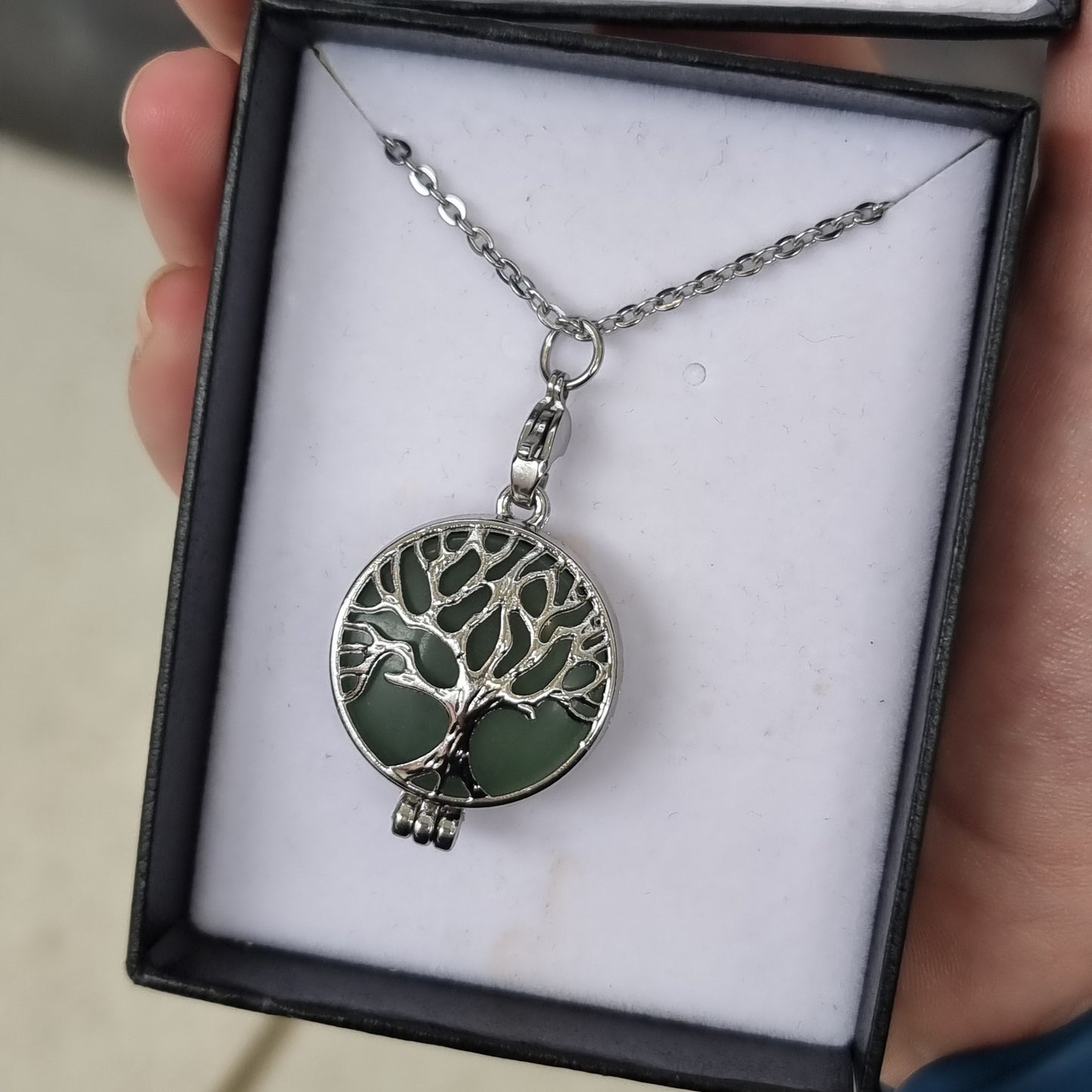 August birthstone pendant - Rivendell Shop