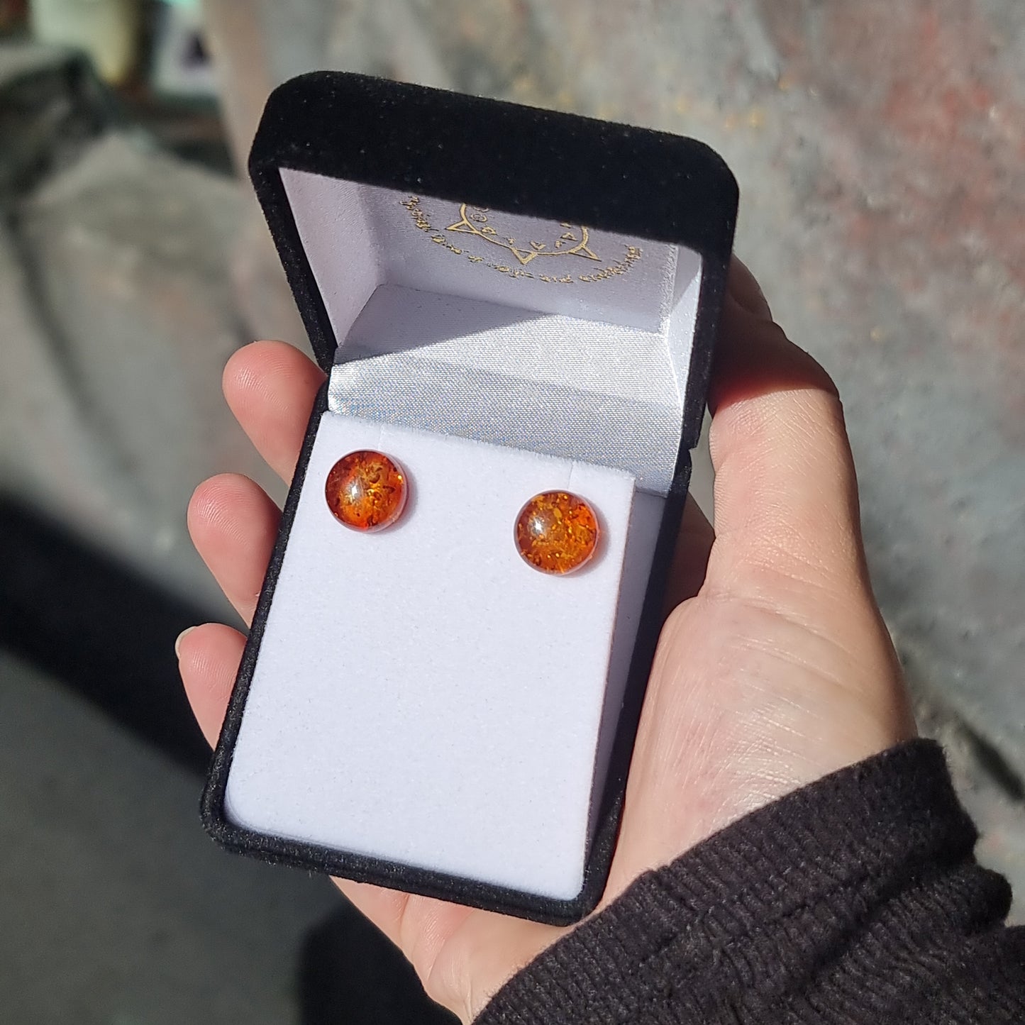 Amber studs - Rivendell Shop