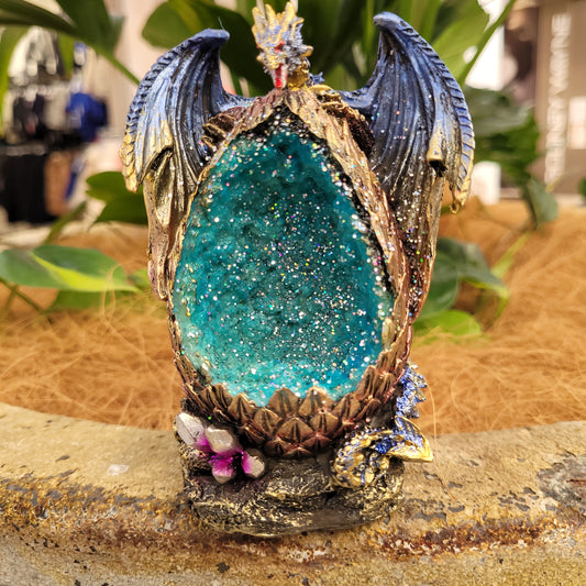 Dragon on crystl egg with LED Blue - Rivendell Shop