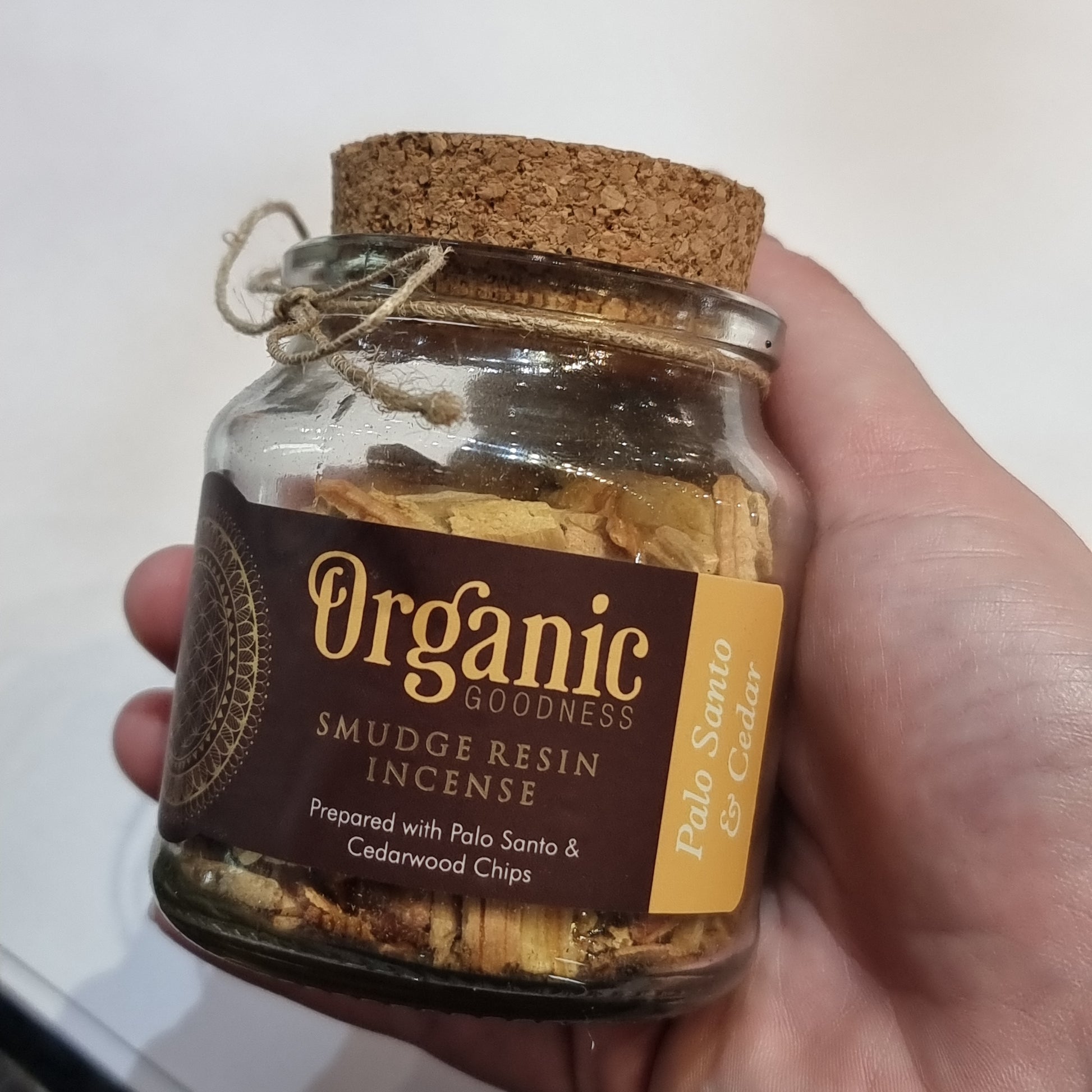 Organic smudge resin - palo santo & cedar - Rivendell Shop