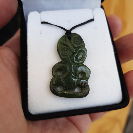 Greenstone Tiki Pendant 35 x 25 mm - Rivendell Shop