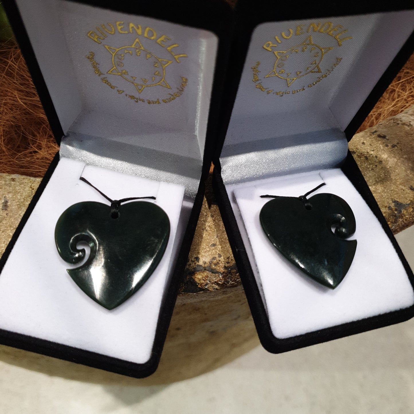Heart Greenstone Pendant with Koru indentation - Rivendell Shop