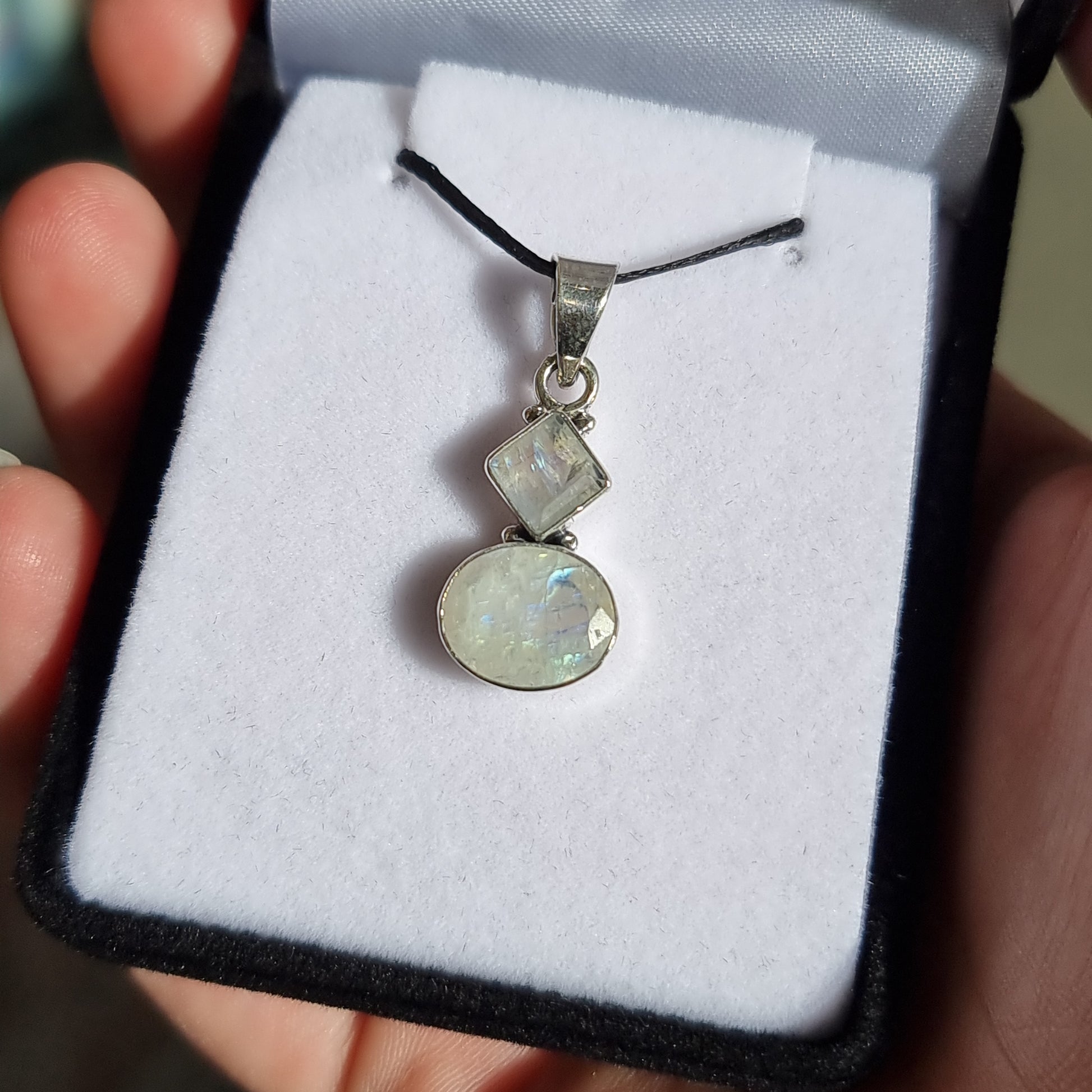 Moonstone pendant - Rivendell Shop