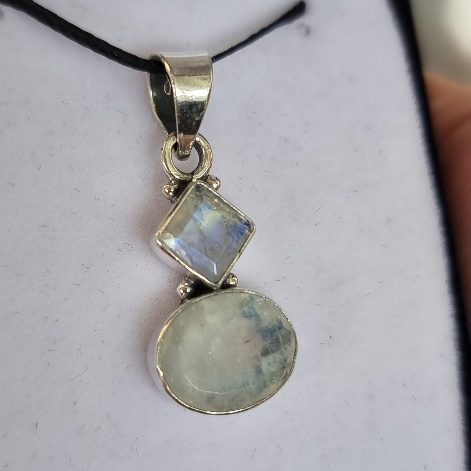 Moonstone pendant - Rivendell Shop