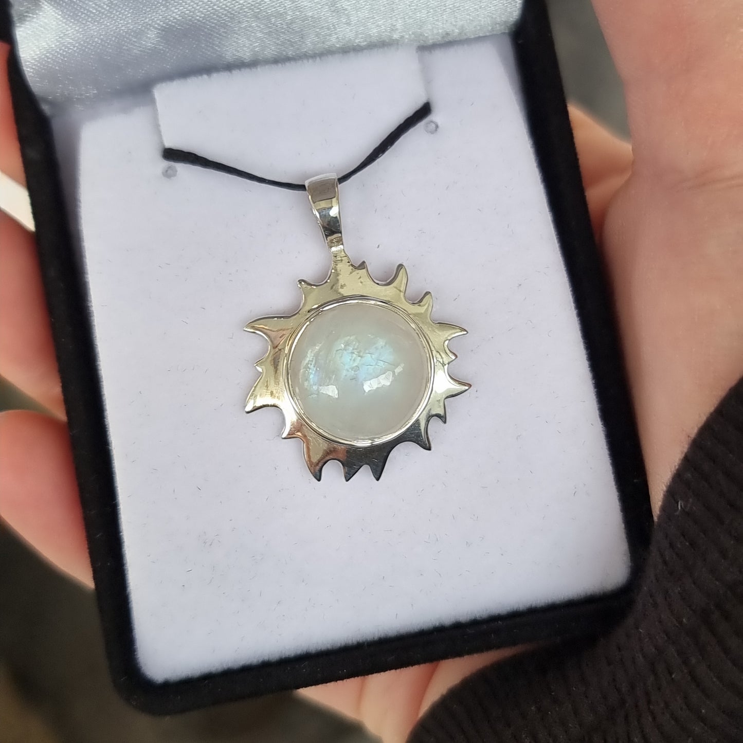 Moonstone pendant - Rivendell Shop