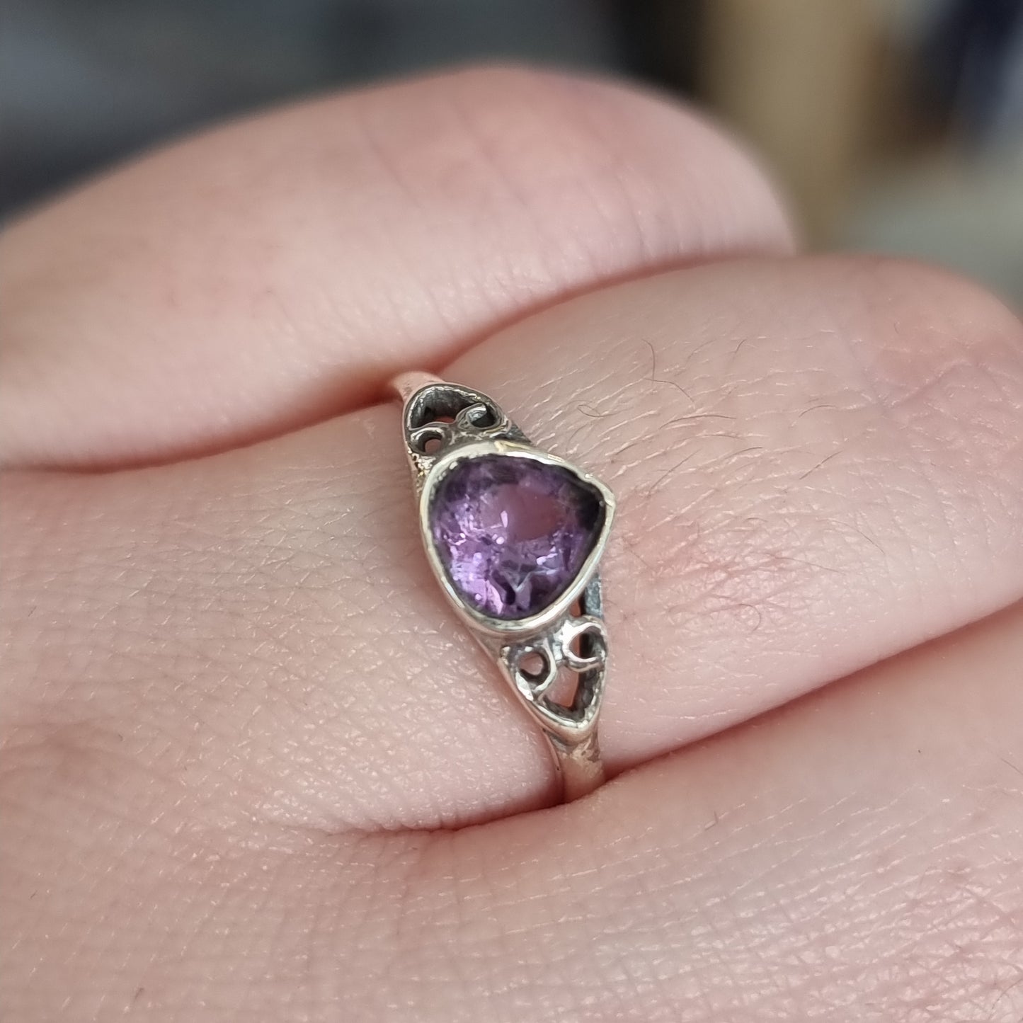 Amethyst ring - Rivendell Shop