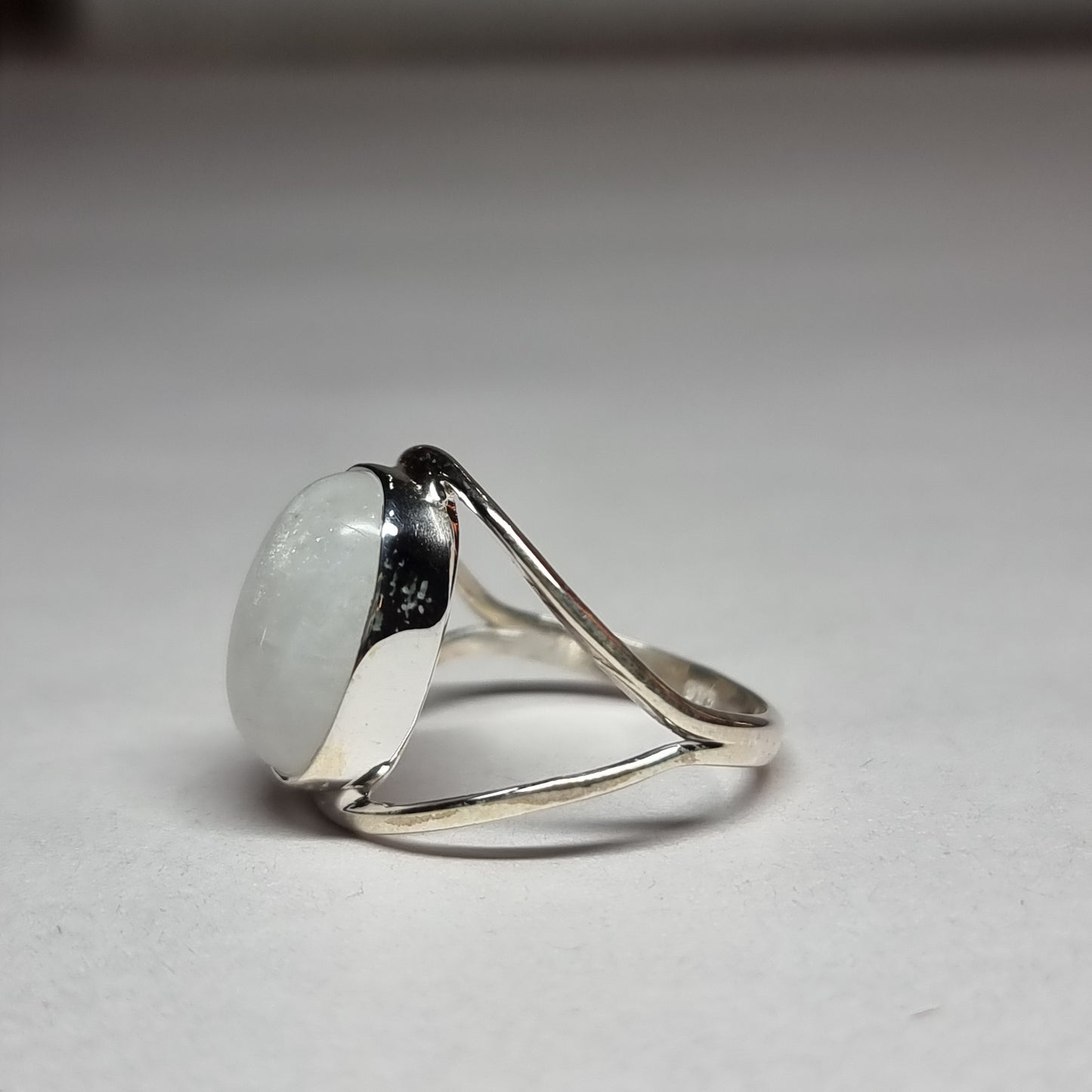 Moonstone ring - Rivendell Shop