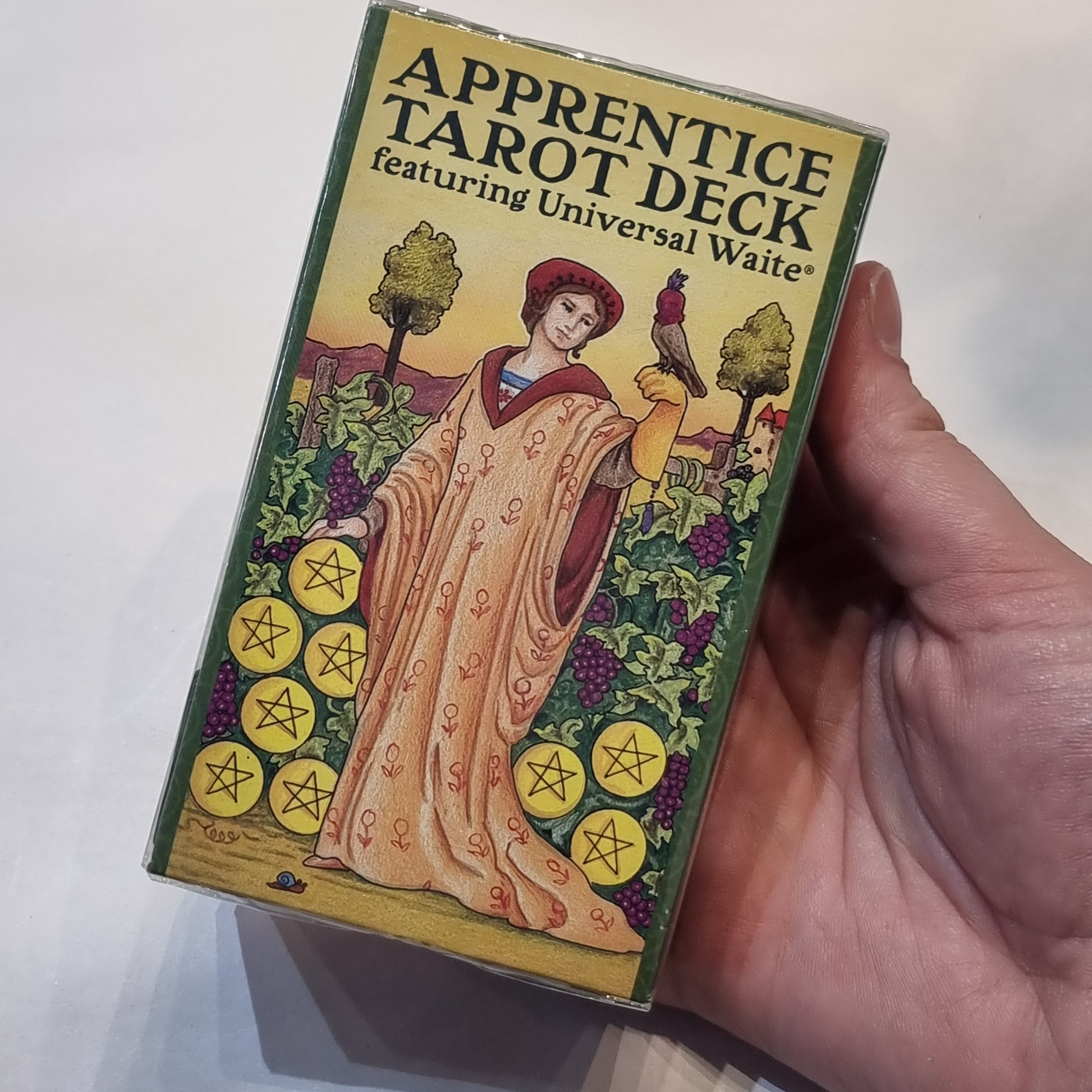 Apprentice tarot deck - featuring universal waite - Rivendell Shop