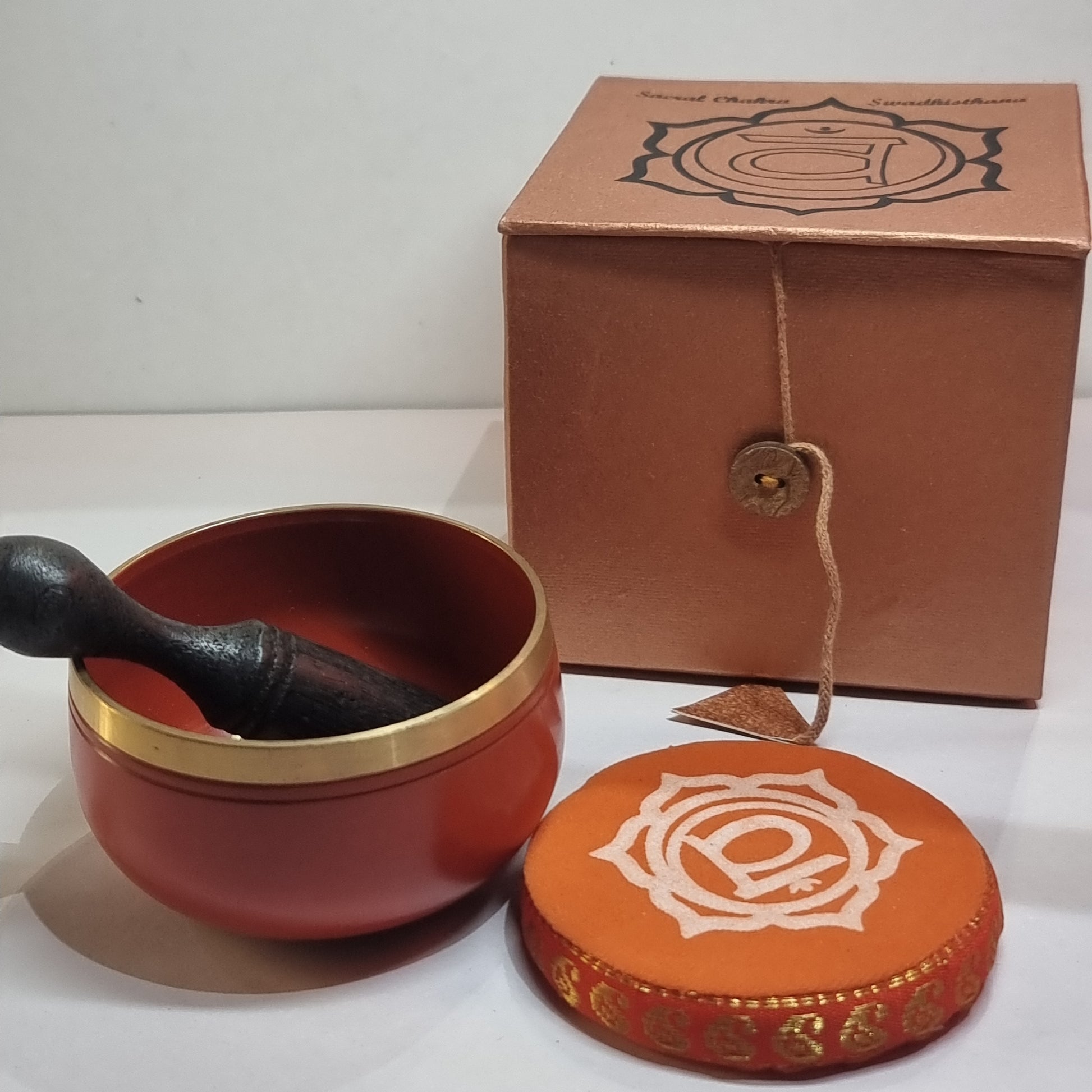 Singing bowl gift set - sacral chakra - Rivendell Shop