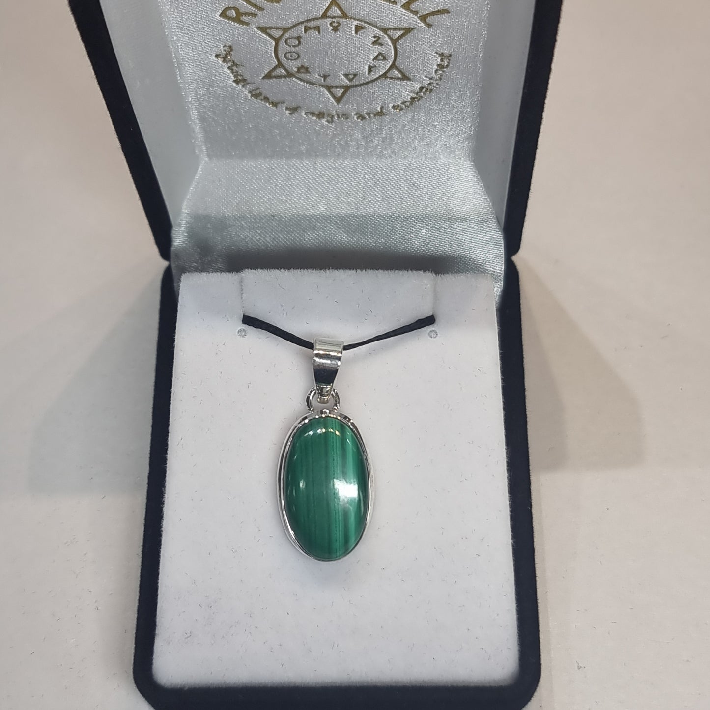 Malachite pendant - Rivendell Shop