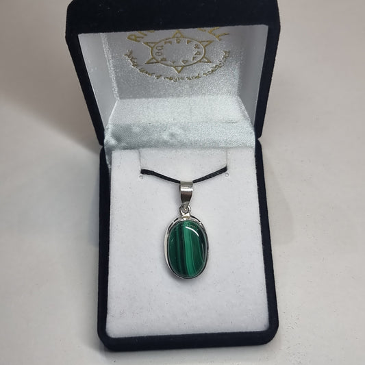 Malachite pendant - Rivendell Shop