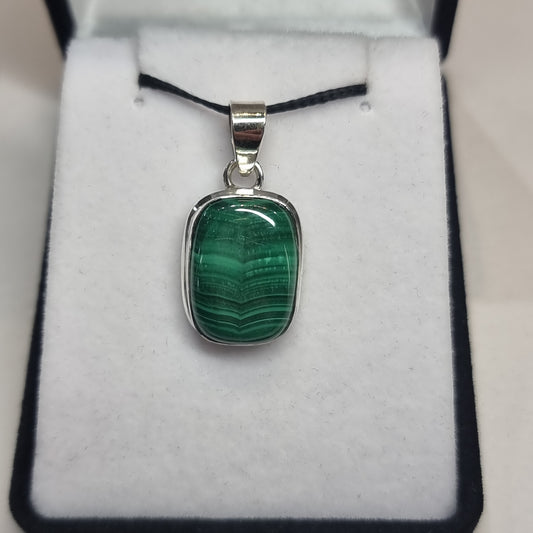 Malachite pendant - Rivendell Shop