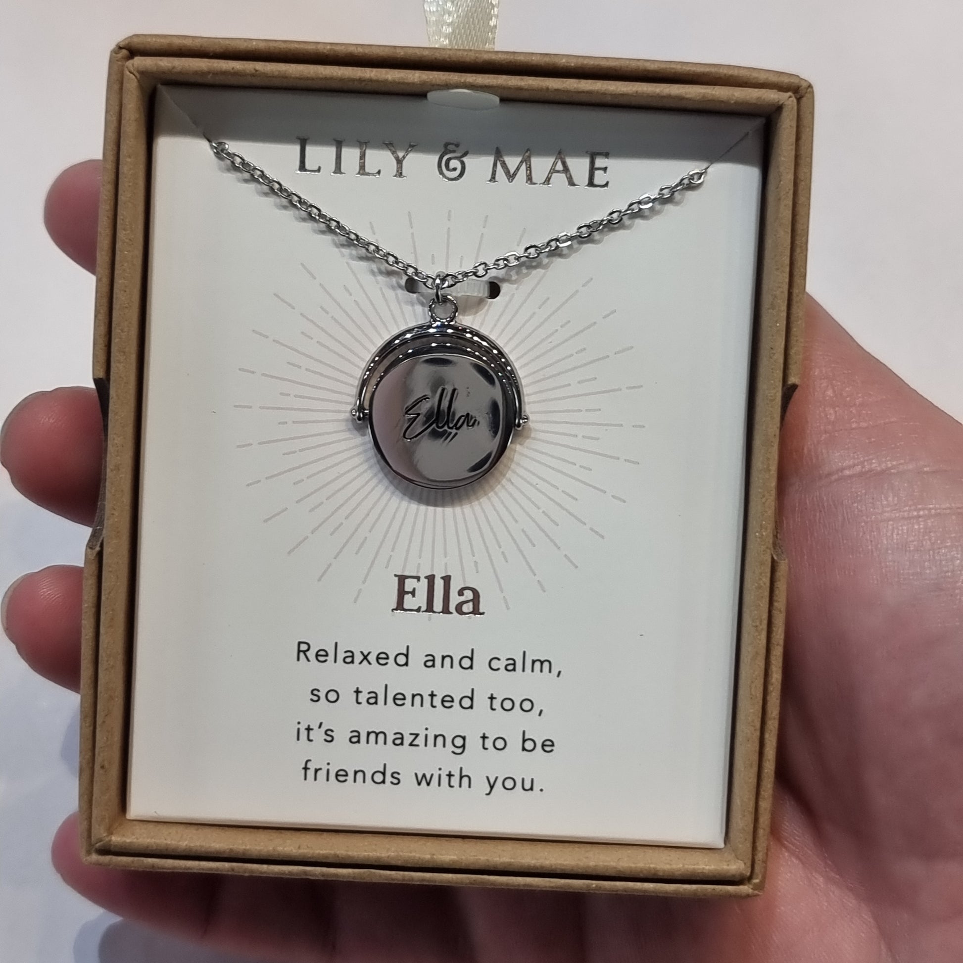 L&M spinning necklace - Ella - Rivendell Shop