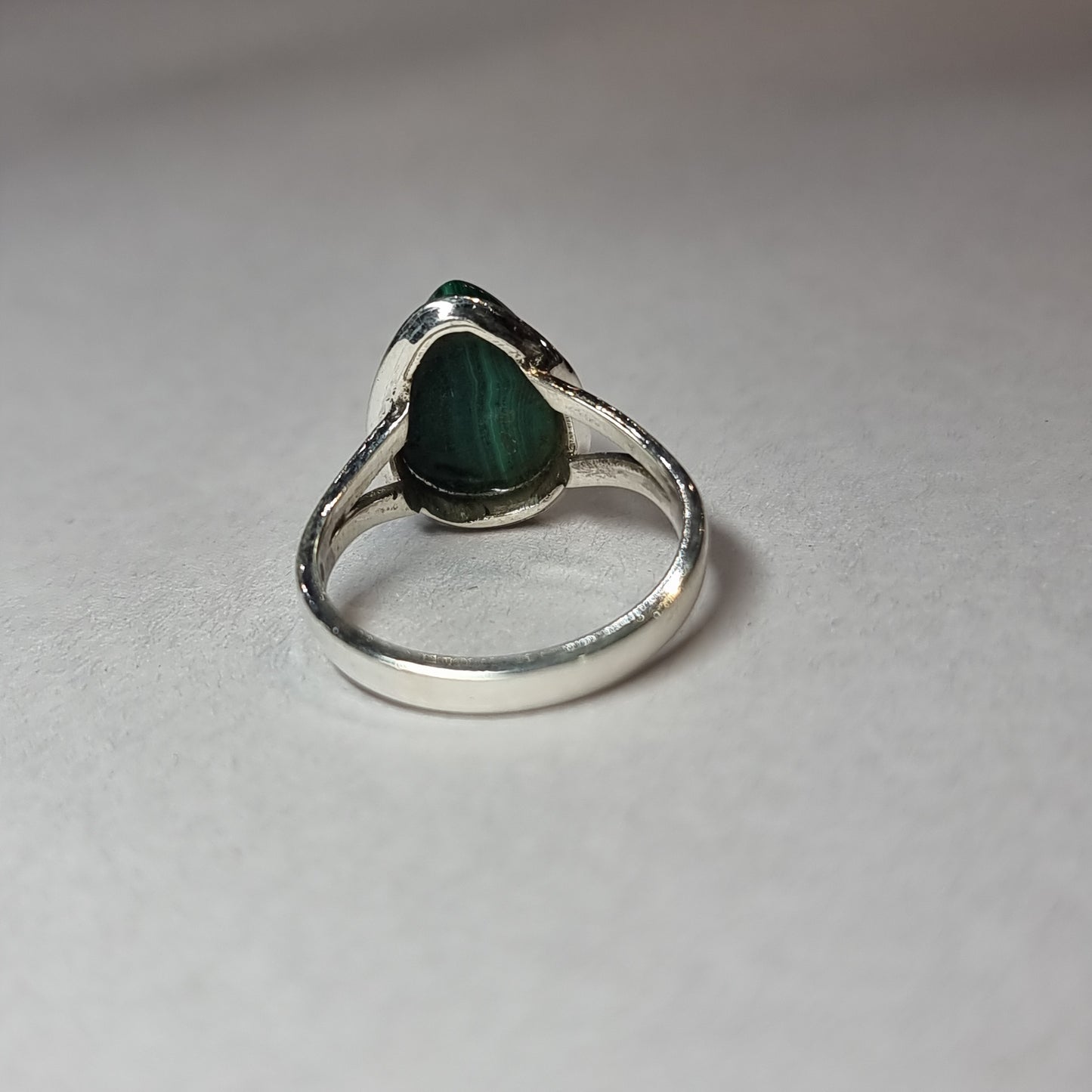 Malachite ring - Rivendell Shop