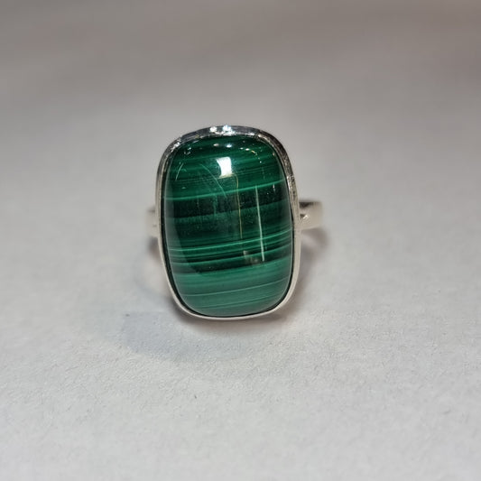 Malachite ring - Rivendell Shop
