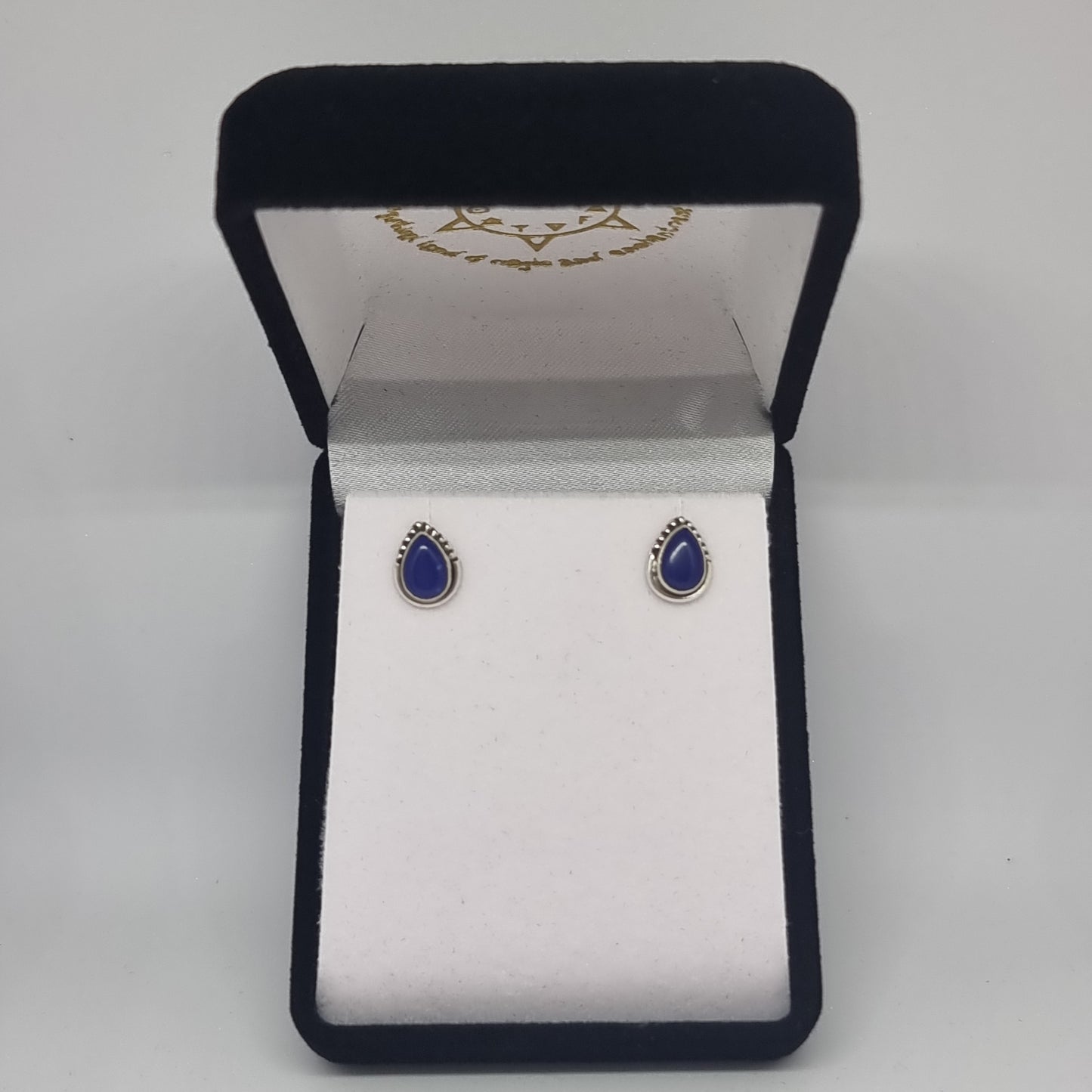 Lapis lazuli studs - Rivendell Shop