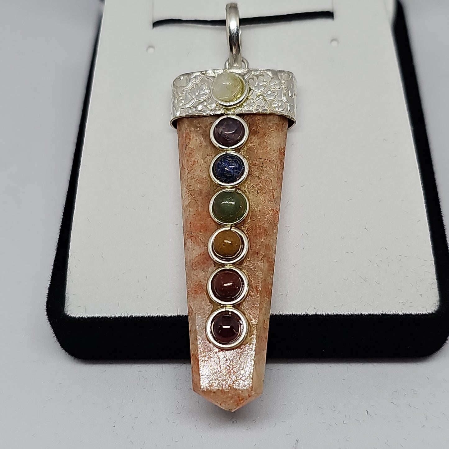 Sunstone chakra pendant - Rivendell Shop