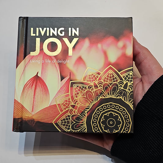 Living in joy - mindfulness book - Rivendell Shop