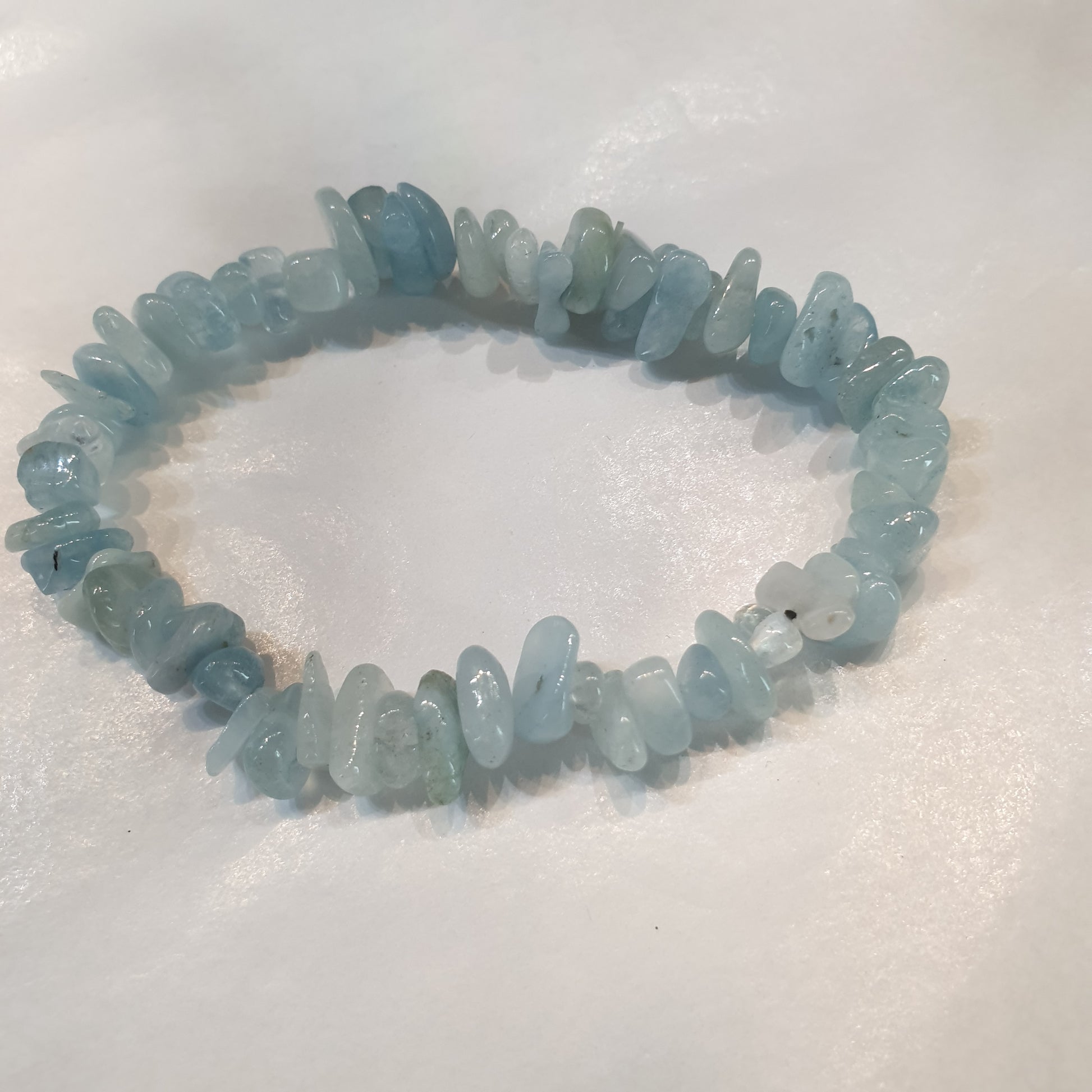 Blue beryl chip bracelet - Rivendell Shop
