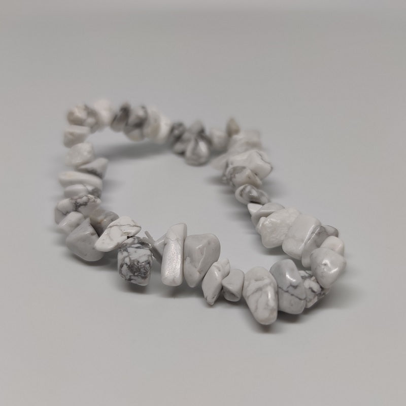 White Howlite Chip Crystal Bracelet - Rivendell Shop