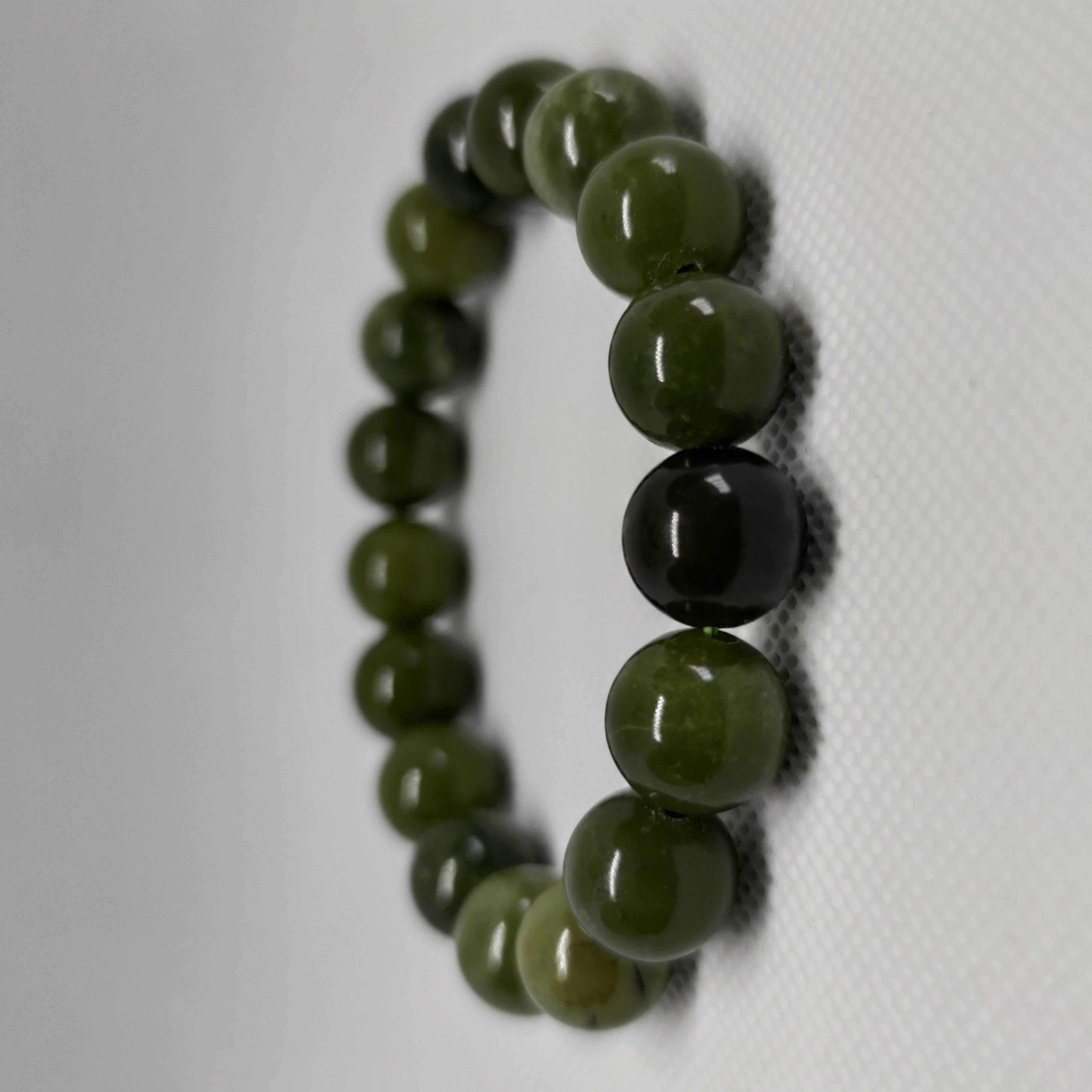 What is nephrite jade meaning 3 things to remember when using it  Thien  Moc Huong