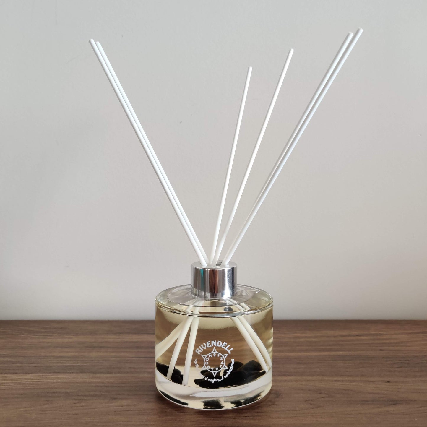Rivendell Aroma: Obsidian x Sea Salt and Sage Crystal-Infused Reed Diffuser - Rivendell Shop