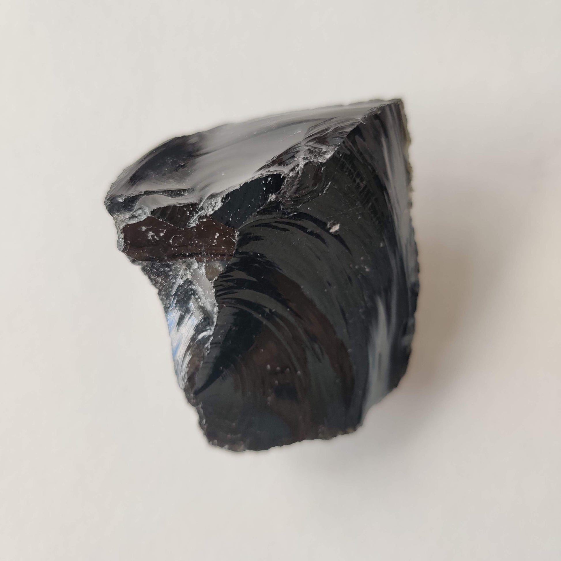 Black Obsidian Crystal Piece (4-6 cm) - Rivendell Shop