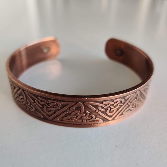 Celtic Triquetra Copper Magnetic Bracelet - Rivendell Shop