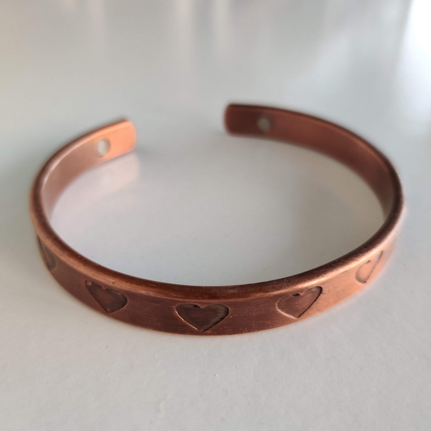 Copper Magnetic Bracelet with Hearts - Rivendell Shop